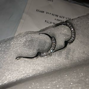 Silver 9.25 zirconia earrings